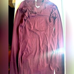 Lululemon swiftly tech long-sleeve shirt